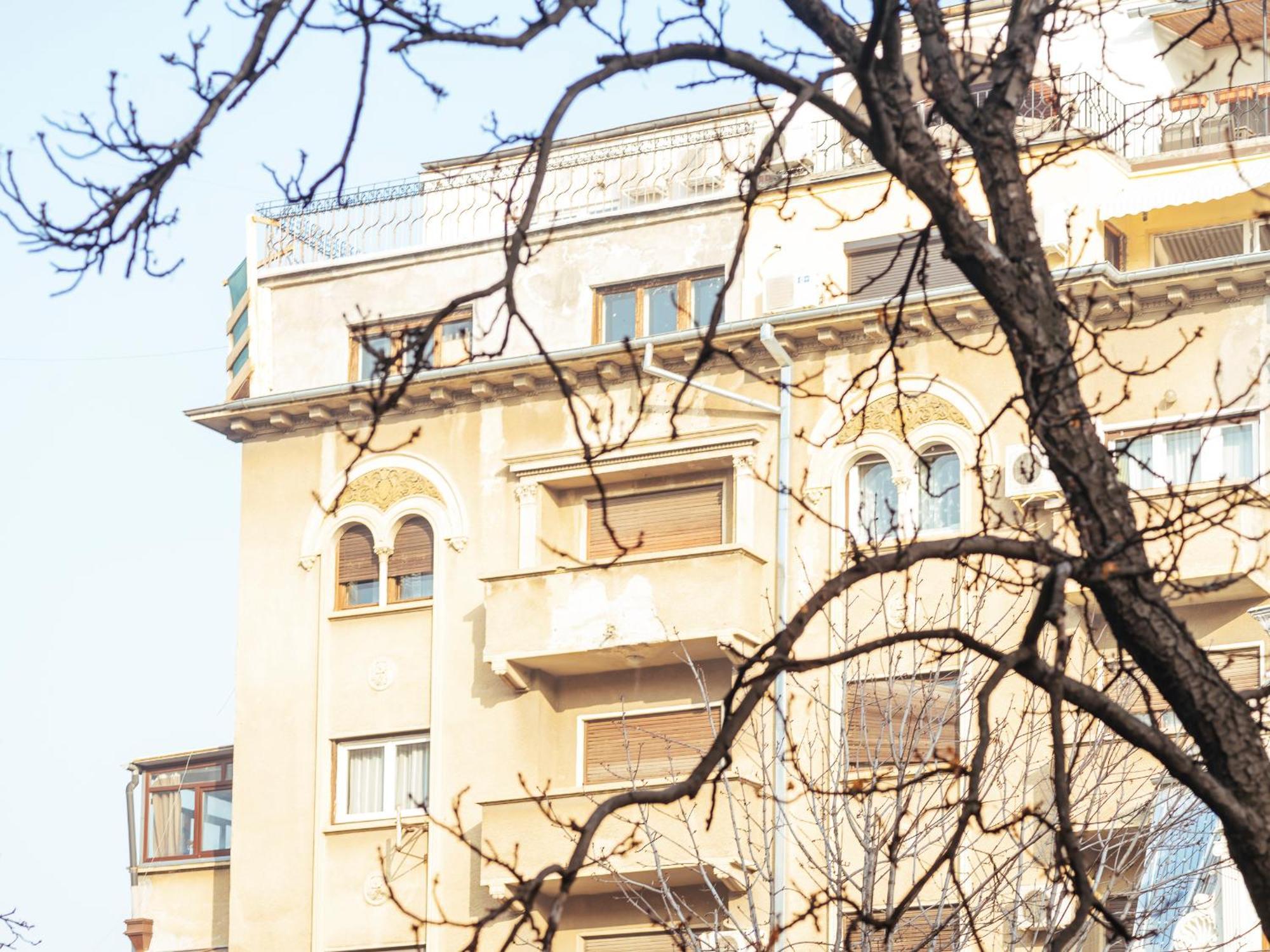Central Old Town Studio - Historic Area Букурещ Екстериор снимка