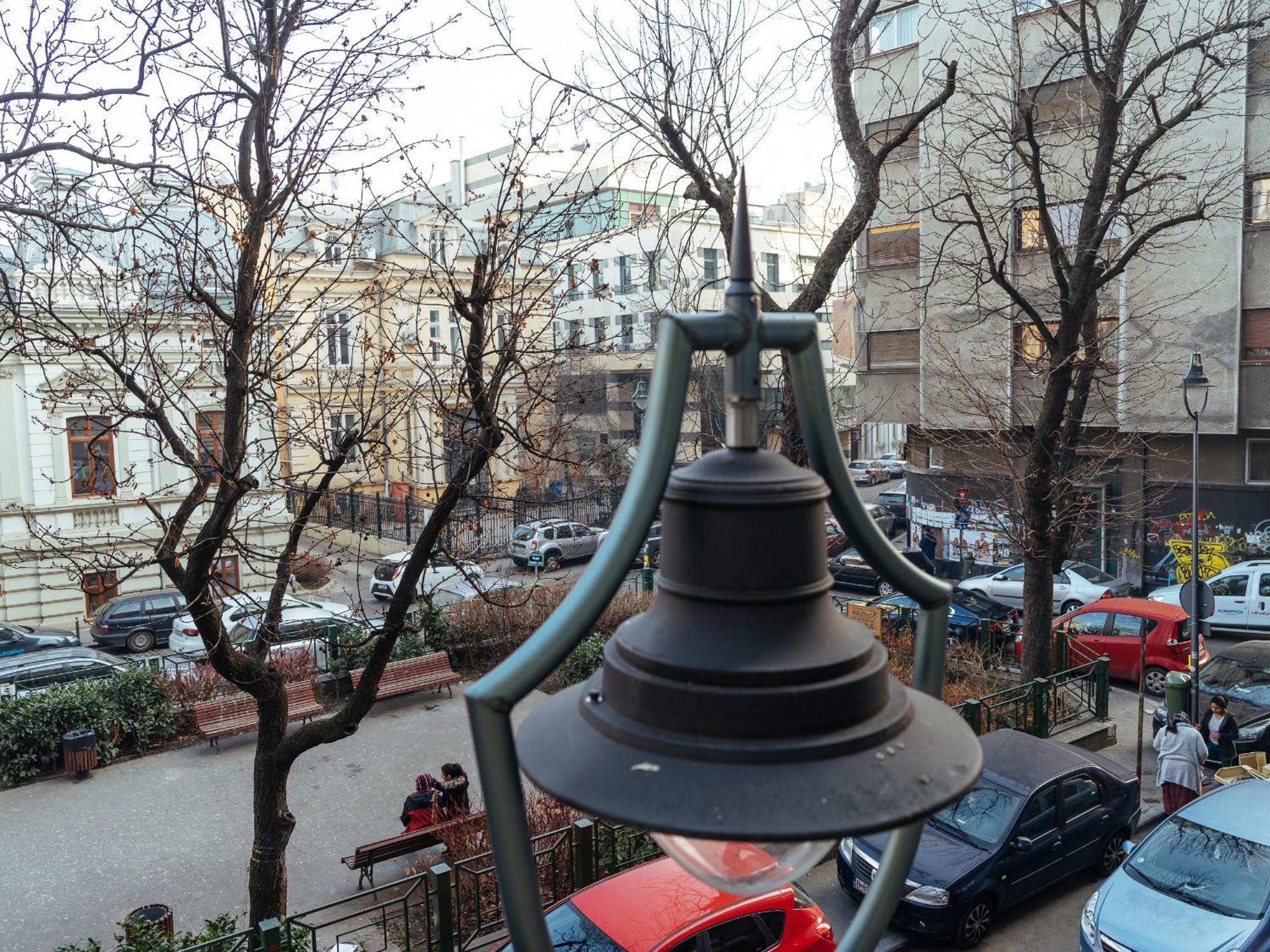 Central Old Town Studio - Historic Area Букурещ Екстериор снимка